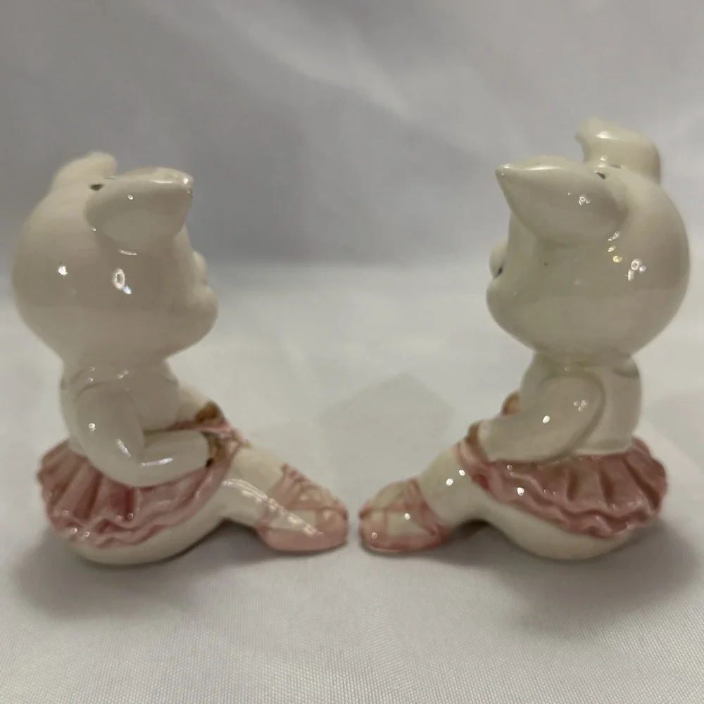 Vintage LEGO Taiwan Pig Ballerina Salt & Pepper Shakers Cute Ceramic Novelty Set